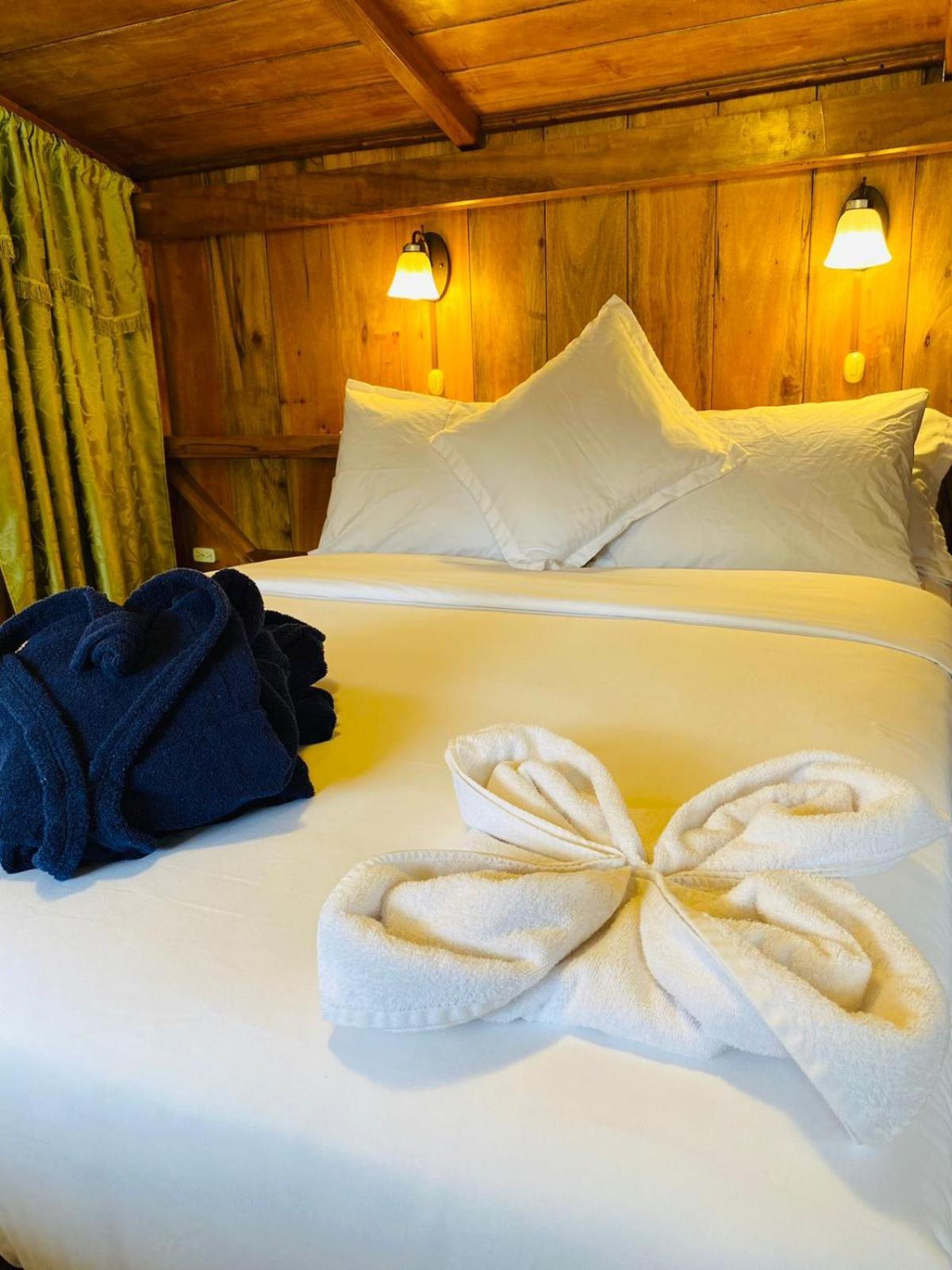 Guayabo Hostal Mindo Kültér fotó