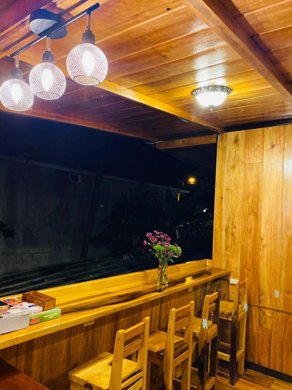 Guayabo Hostal Mindo Kültér fotó