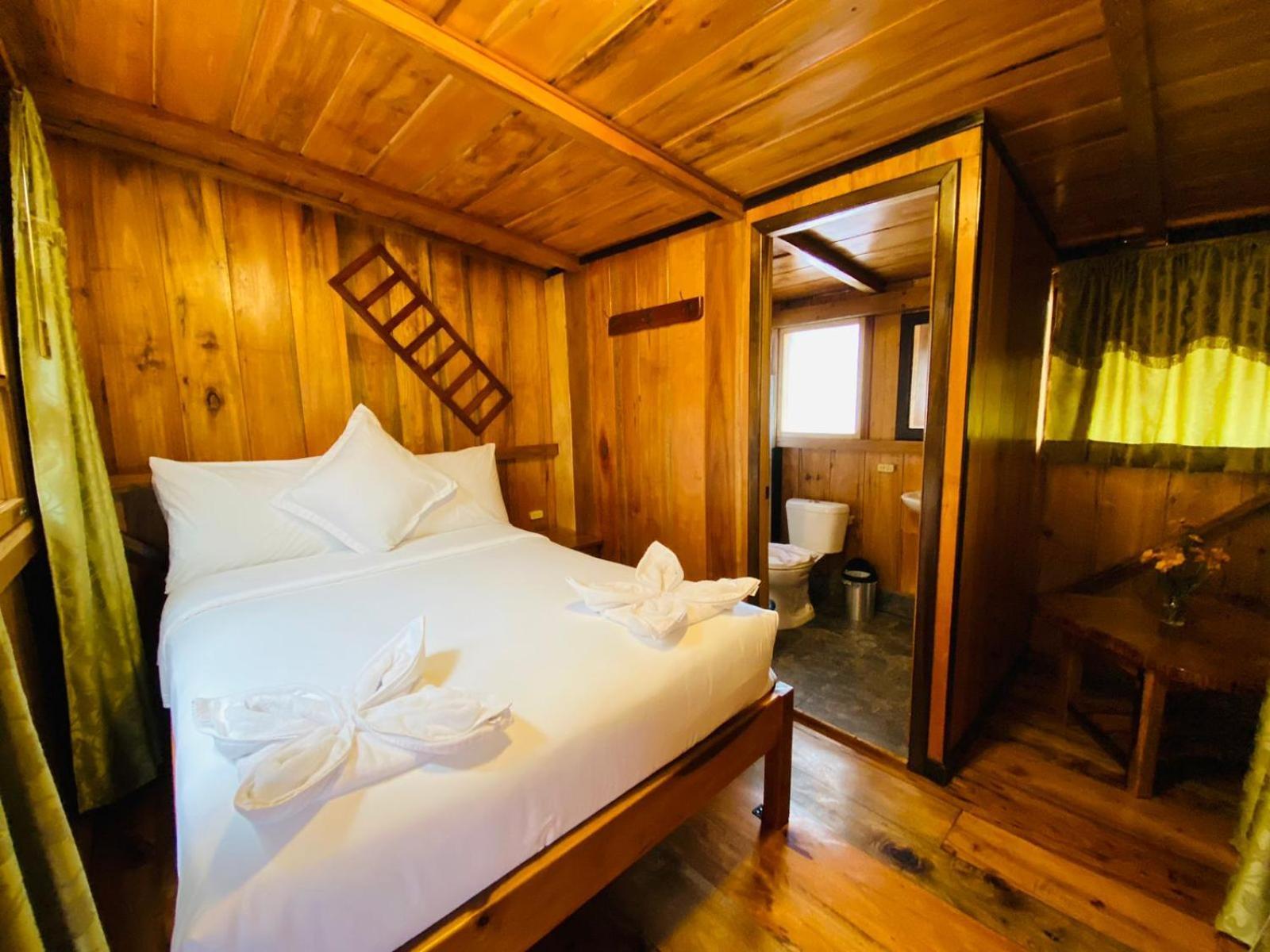 Guayabo Hostal Mindo Szoba fotó